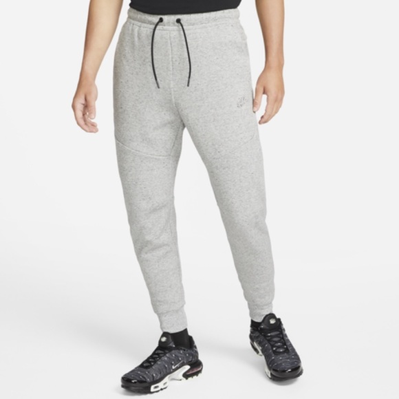 NWT Nike Revival Tech Fleece Jogger - Picture 1 of 16